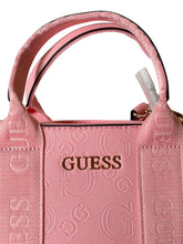 Cargar imagen en el visor de la galería, Bolsa Guess Rosa Logo Grabado Bandolera Original Importada - BGP