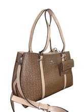 Cargar imagen en el visor de la galería, Bolsa Guess Tote Café Monograma G - BGP