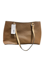 Cargar imagen en el visor de la galería, Bolsa Guess Tote Café Monograma G - BGP