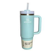 Cargar imagen en el visor de la galería, Vaso Stanley Quencher H2.0 con Asa y Popote – 30 oz - BGP