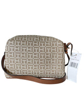 Cargar imagen en el visor de la galería, Bolso Tommy Hilfiger Crossbody Beige Franjas Original Importada - BGP