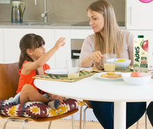 Cargar imagen en el visor de la galería, Ades Bebida de Soya con jugo de Fruta 4 piezas de 946 ml - KOZ