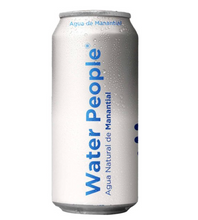 Cargar imagen en el visor de la galería, Agua Natural de Manantial WATER THE PEOPLE 12 piezas de 473 ml -ZK