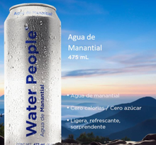Cargar imagen en el visor de la galería, Agua Natural de Manantial WATER THE PEOPLE 12 piezas de 473 ml -ZK