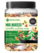 Cargar imagen en el visor de la galería, Mix de Nueces Member&#39;s Mark para Ensaladas 907 g -ZK