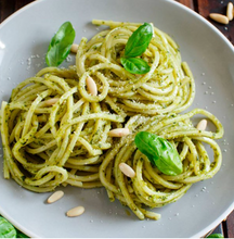 Cargar imagen en el visor de la galería, Pesto de Albahaca Délico Estilo Genovés 600 g -ZK