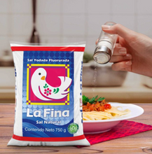 Cargar imagen en el visor de la galería, Sal de Mesa La Fina 20 pzas de 750 g c/u - ZK