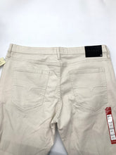 Cargar imagen en el visor de la galería, Pantalon Guess Caballero Talla 38 Liso Originai Importado - BGP