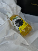 Cargar imagen en el visor de la galería, Gel Limpiador Facial - BGP