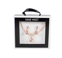 Cargar imagen en el visor de la galería, Set De Collar Y Aretes Nine West Originales Importados - BGP