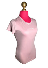 Cargar imagen en el visor de la galería, CAMISETA CALVIN KLEIN VARIOS COLORES - BGP
