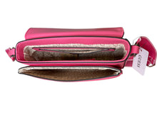 Cargar imagen en el visor de la galería, Bolsa Guess Crossbody Fucsia Con Logo Grande Original Usa  - BGP