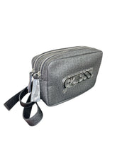 Cargar imagen en el visor de la galería, Crossbody GUESS Monograma - BGP